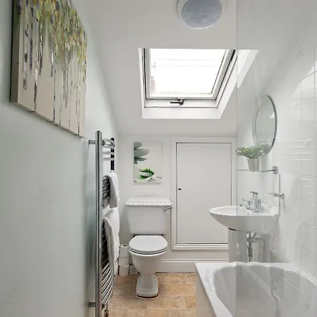 The Victoria - Long - Holiday home York